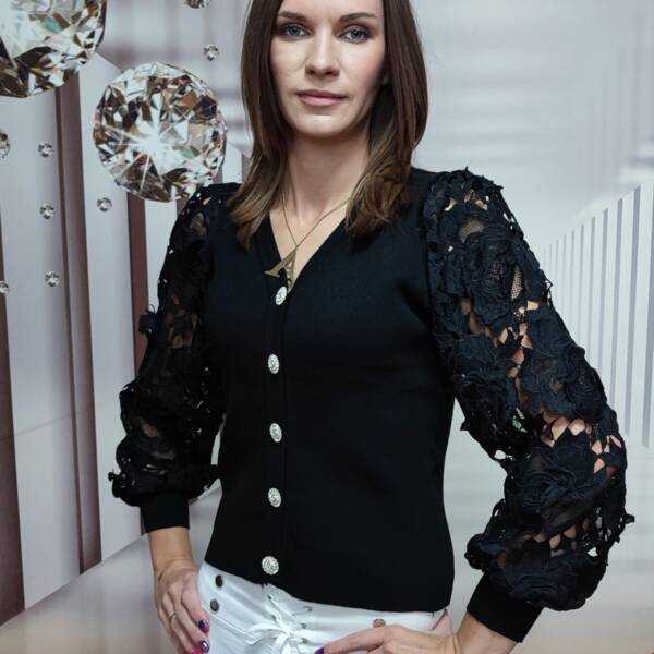 Sweter damski rozpinany rękawy koronka